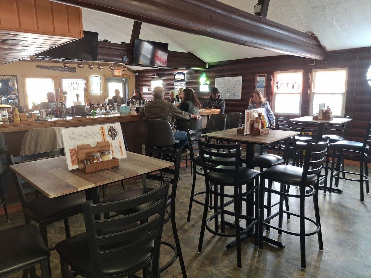 Airway Meadows Clubhouse Tavern